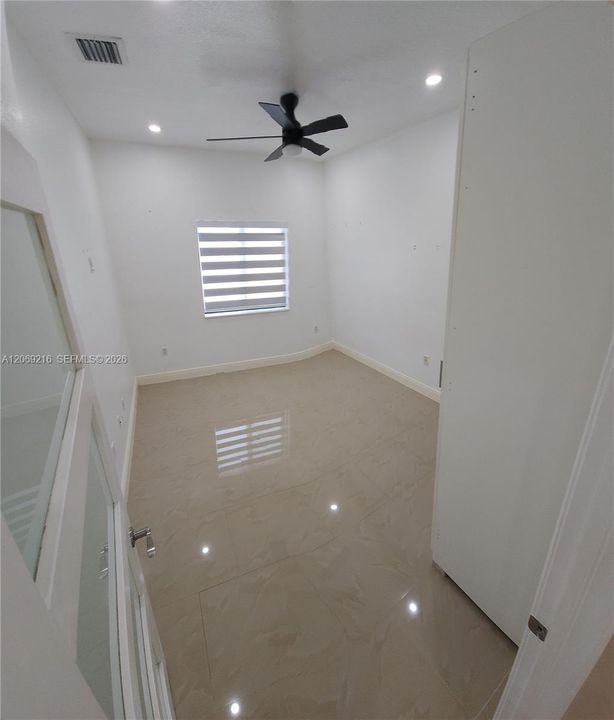 For Rent: $4,000 (3 beds, 2 baths, 1502 Square Feet)