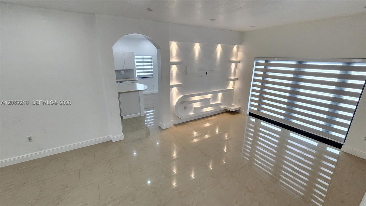 For Rent: $4,000 (3 beds, 2 baths, 1502 Square Feet)