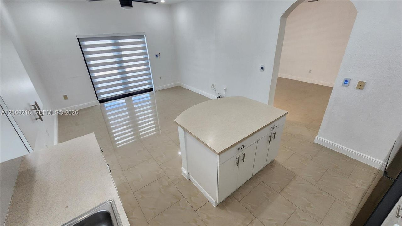 For Rent: $4,000 (3 beds, 2 baths, 1502 Square Feet)