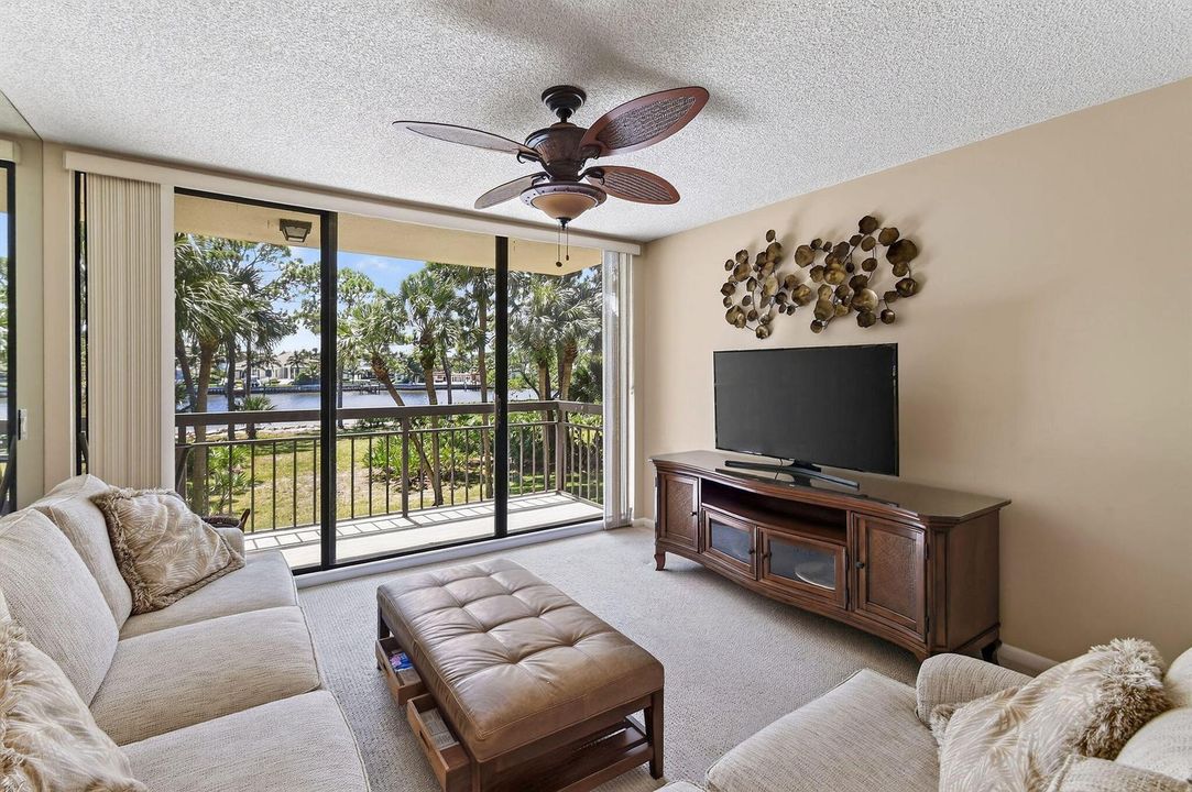 2101MarinaIsleWay#202(15)
