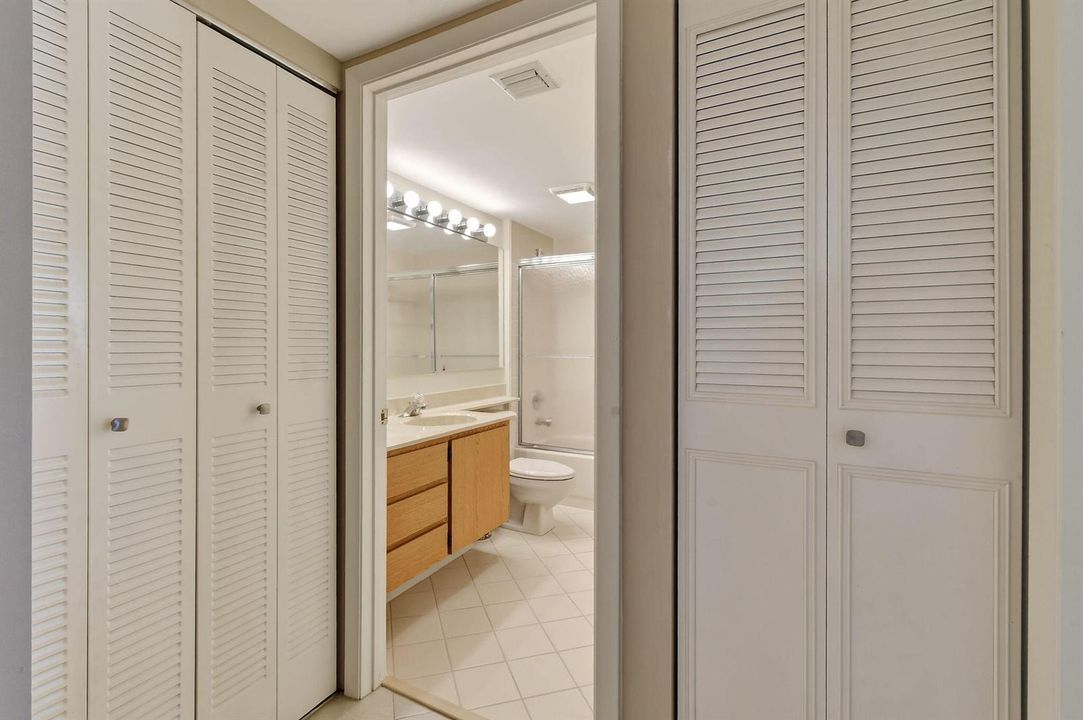 2101MarinaIsleWay#202(49)