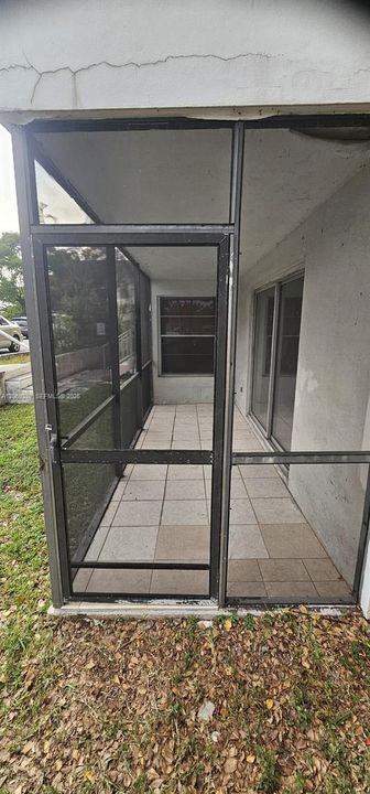 For Rent: $1,700 (2 beds, 2 baths, 1016 Square Feet)