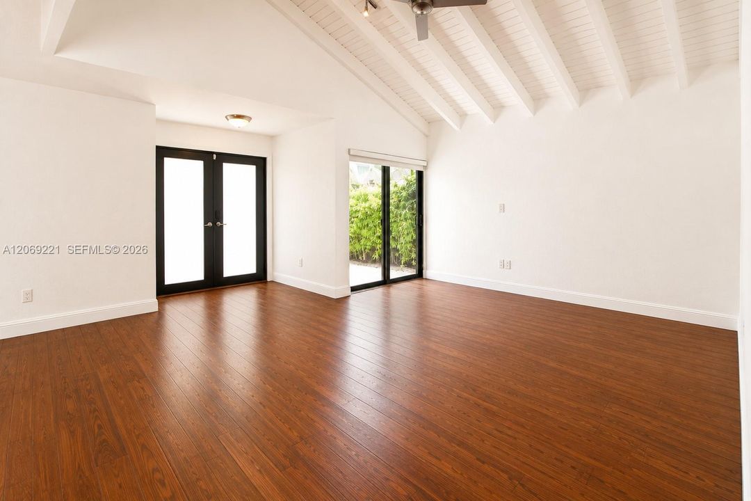 For Sale: $625,000 (3 beds, 2 baths, 1505 Square Feet)