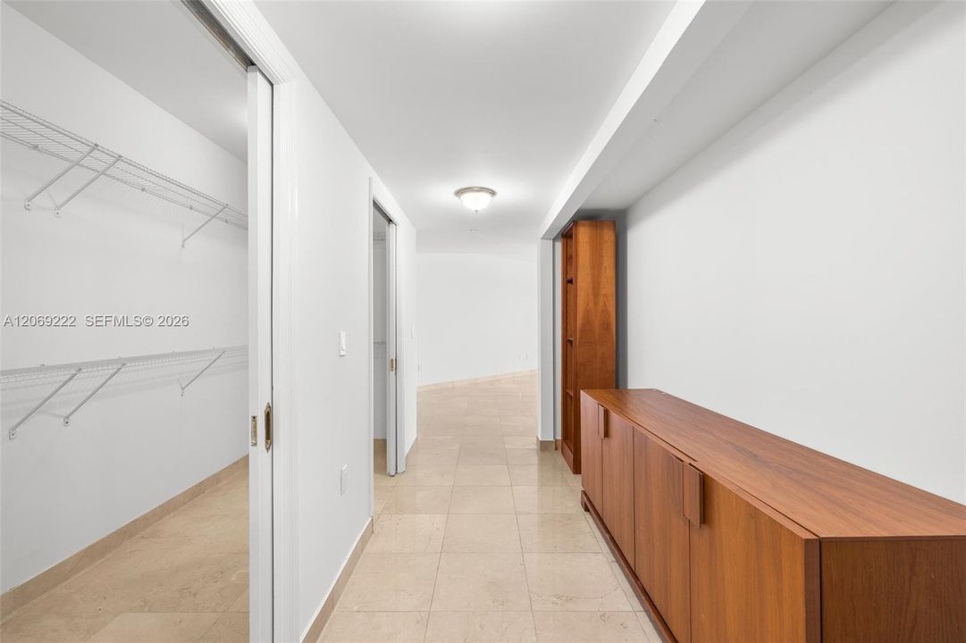 For Rent: $7,500 (2 beds, 2 baths, 1740 Square Feet)