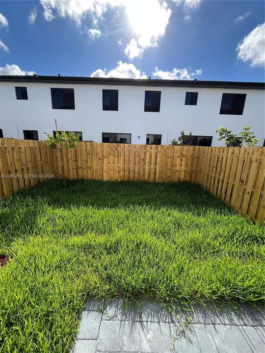 For Rent: $2,950 (3 beds, 2 baths, 0 Square Feet)