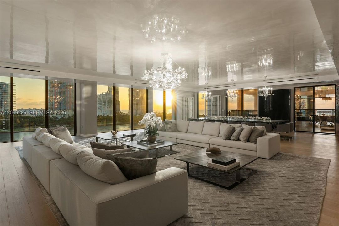 En Venta: $39,950,000 (7 camas, 8 baños, 9852 Pies cuadrados)