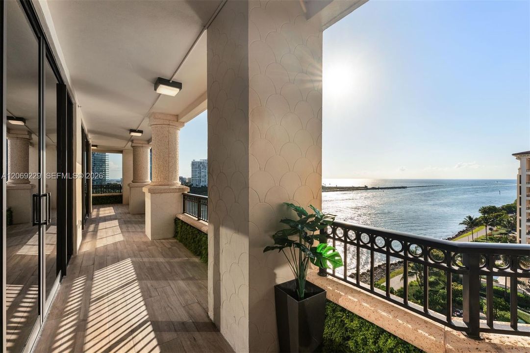 En Venta: $39,950,000 (7 camas, 8 baños, 9852 Pies cuadrados)