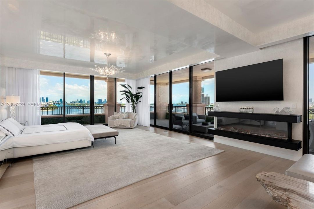 En Venta: $39,950,000 (7 camas, 8 baños, 9852 Pies cuadrados)