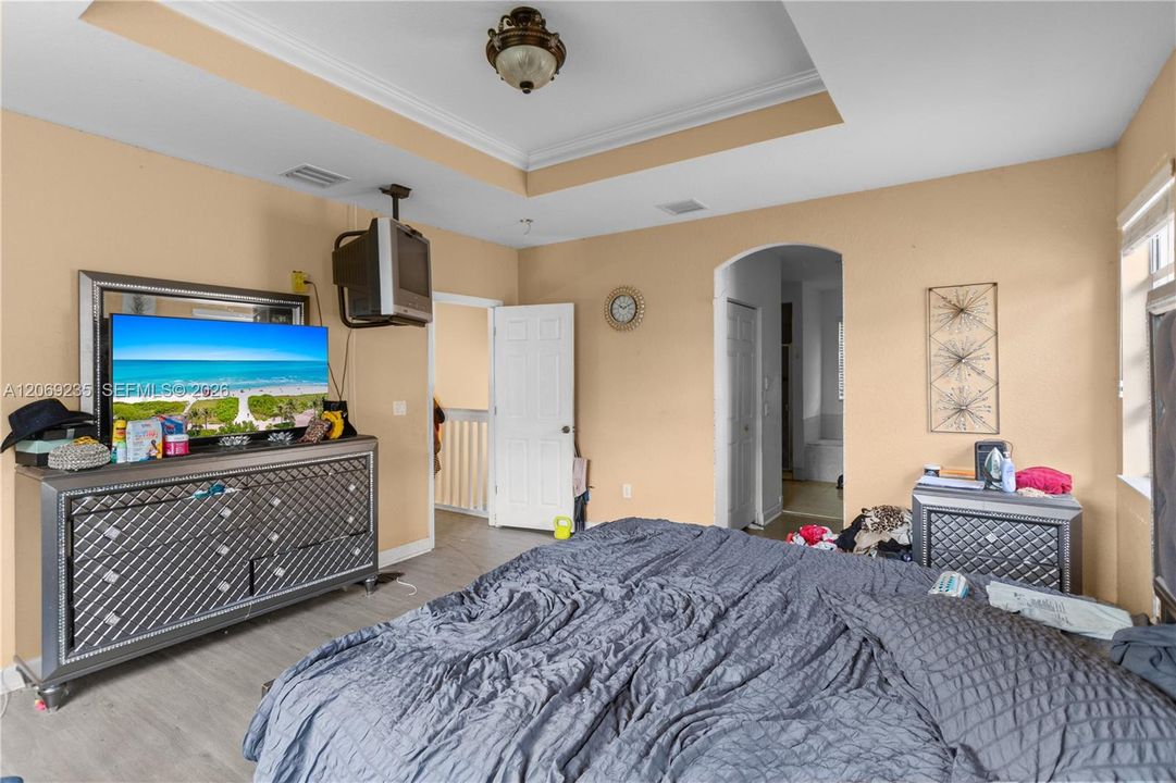 En Venta: $519,000 (4 camas, 3 baños, 2786 Pies cuadrados)