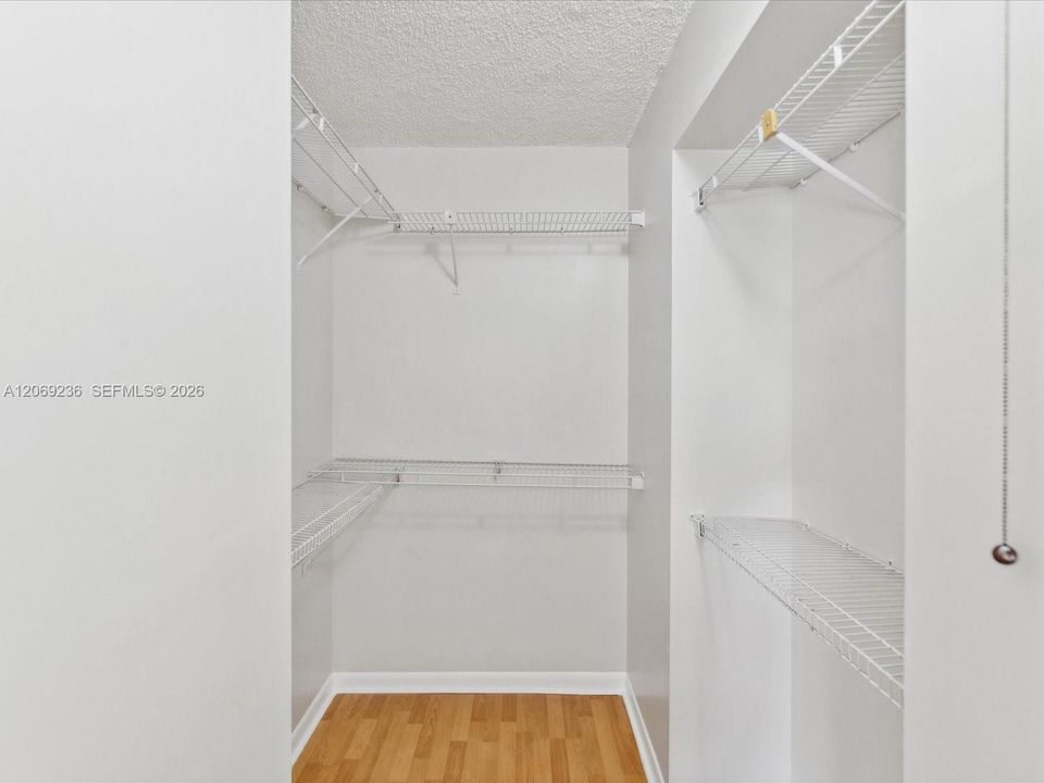 For Rent: $3,300 (3 beds, 2 baths, 1580 Square Feet)