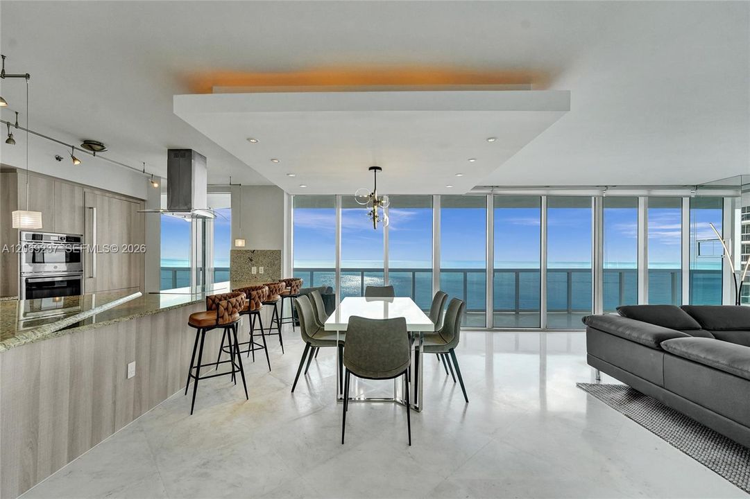 For Rent: $12,000 (3 beds, 3 baths, 2065 Square Feet)