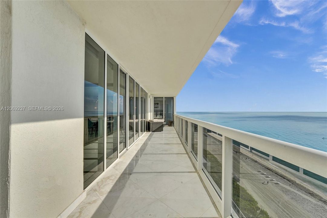 For Rent: $12,000 (3 beds, 3 baths, 2065 Square Feet)