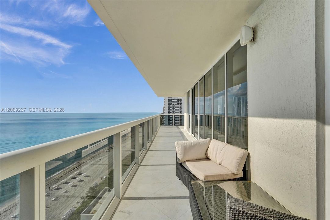 For Rent: $12,000 (3 beds, 3 baths, 2065 Square Feet)