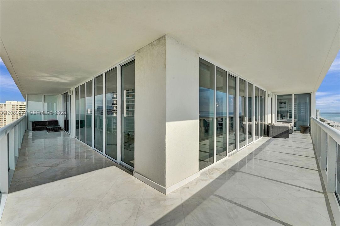 For Rent: $12,000 (3 beds, 3 baths, 2065 Square Feet)