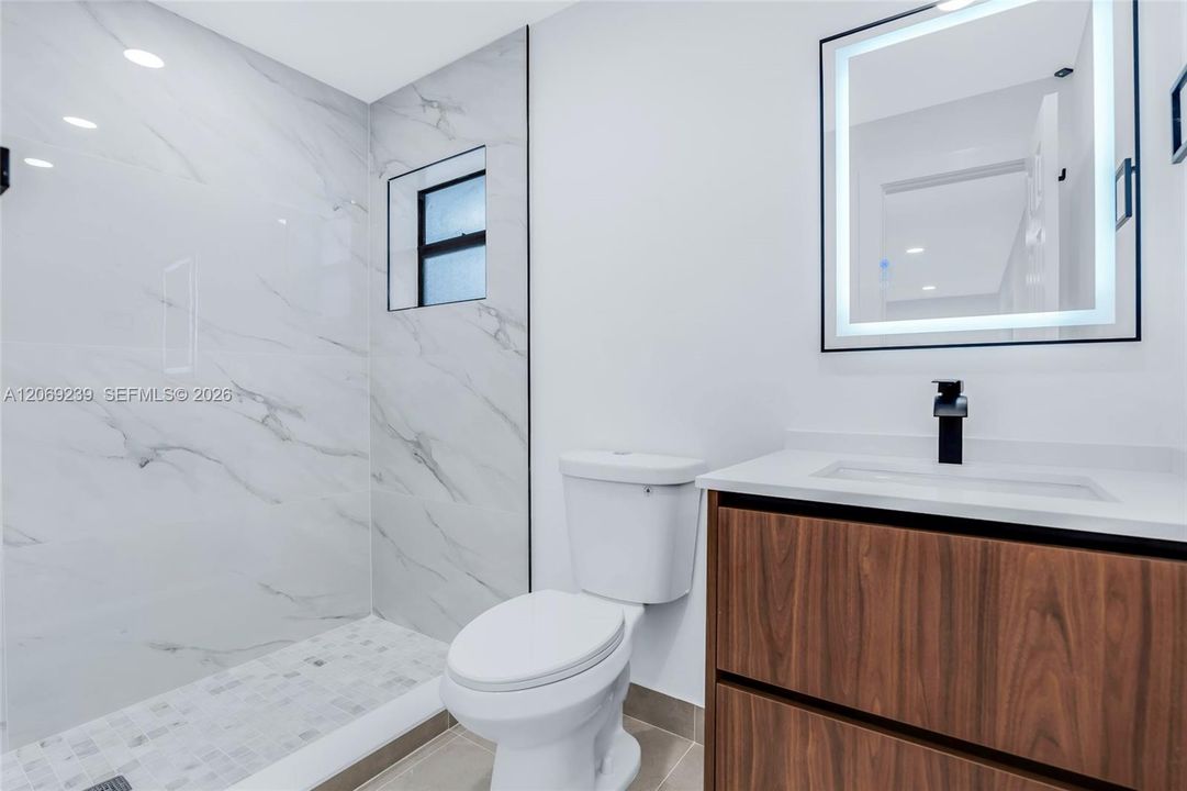 For Sale: $549,000 (3 beds, 2 baths, 1339 Square Feet)