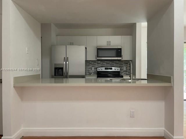 For Rent: $2,200 (2 beds, 2 baths, 1093 Square Feet)