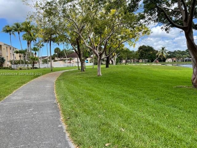 For Rent: $2,200 (2 beds, 2 baths, 1093 Square Feet)