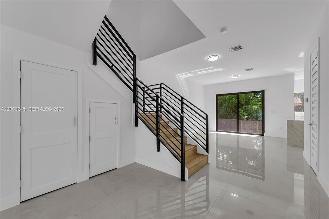 For Sale: $1,699,000 (0 beds, 0 baths, 5472 Square Feet)