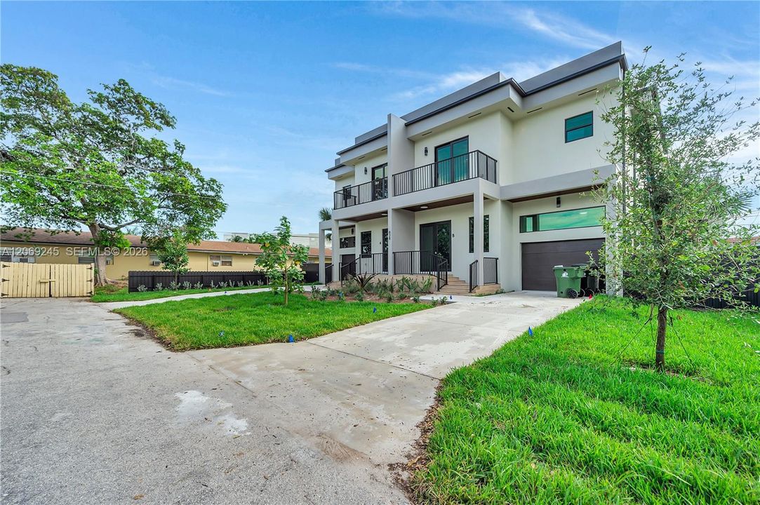 For Sale: $1,699,000 (0 beds, 0 baths, 5472 Square Feet)