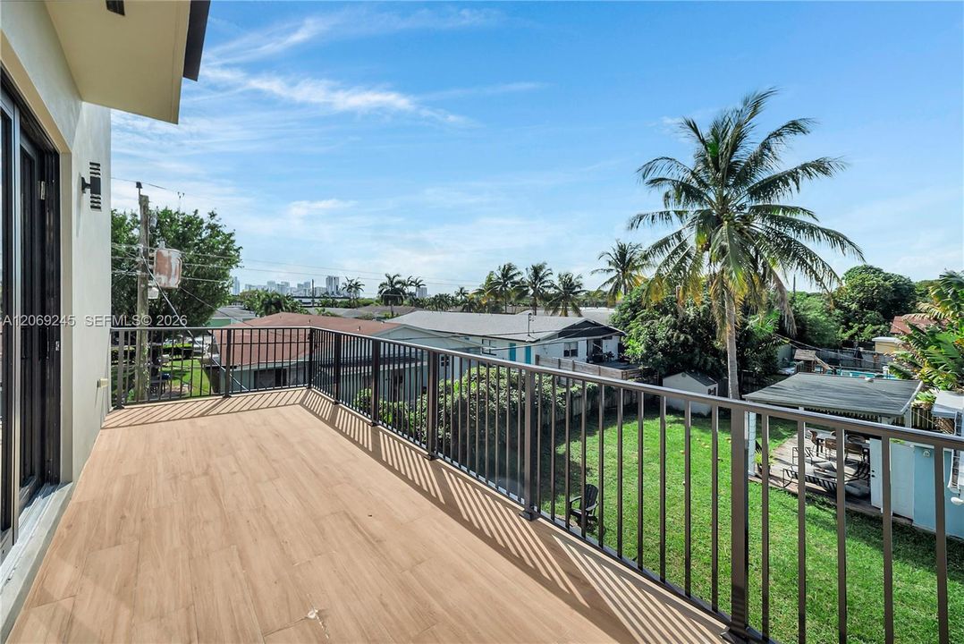 For Sale: $1,699,000 (0 beds, 0 baths, 5472 Square Feet)