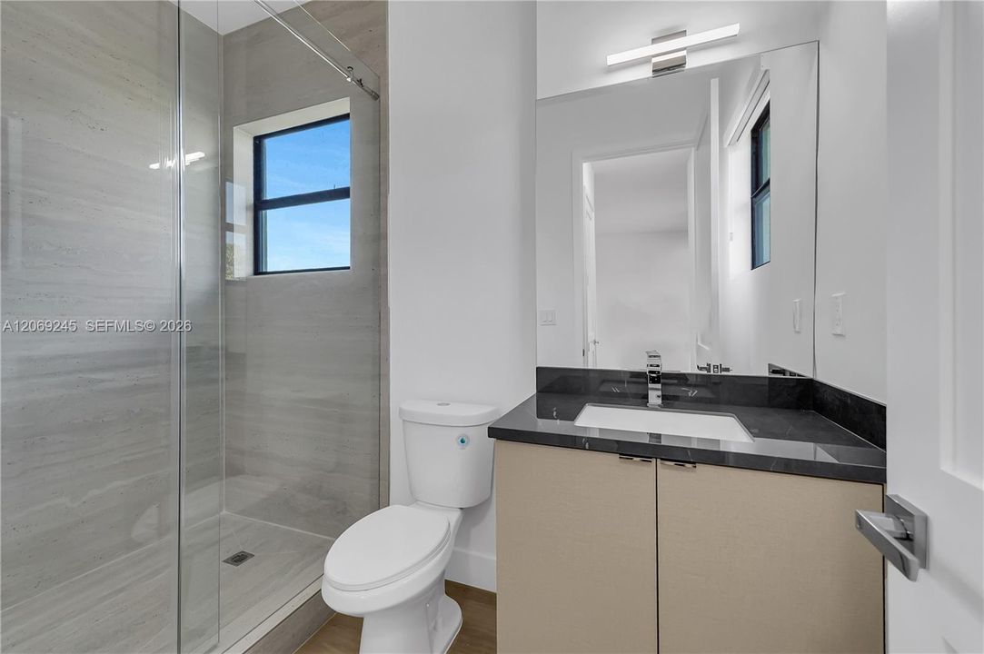 For Sale: $1,699,000 (0 beds, 0 baths, 5472 Square Feet)