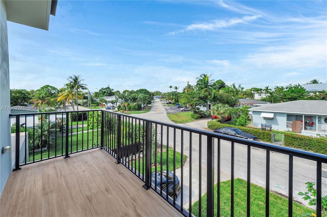 For Sale: $1,699,000 (0 beds, 0 baths, 5472 Square Feet)