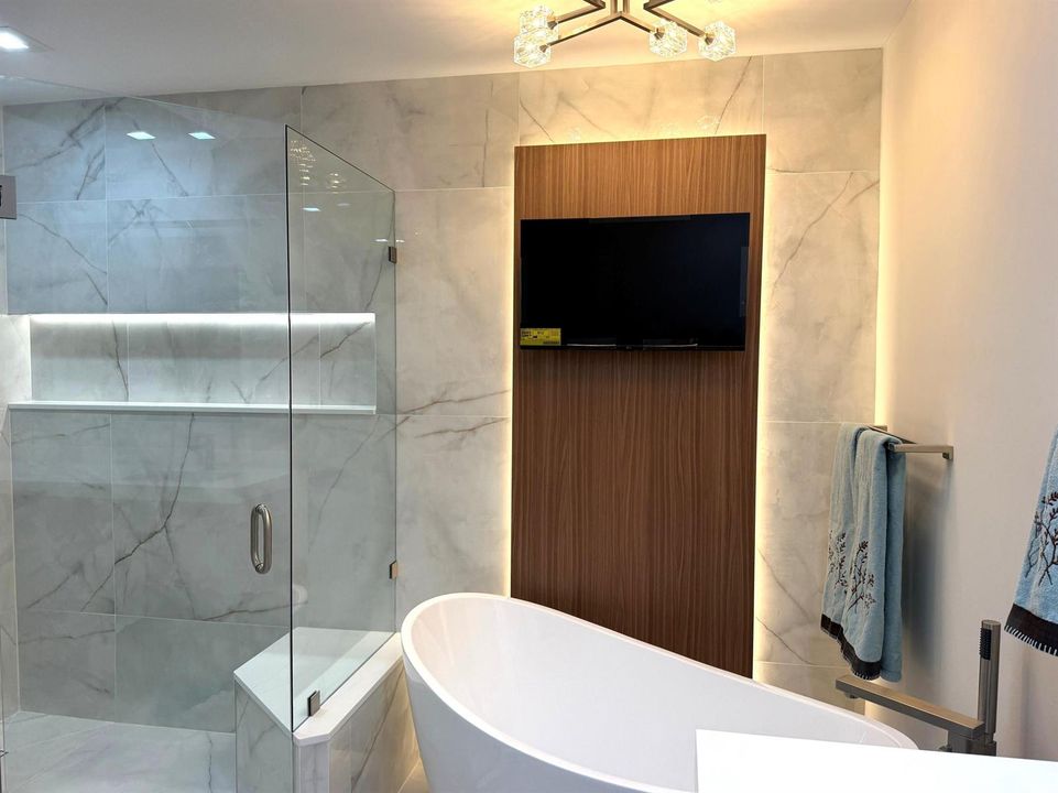 Bath Tub