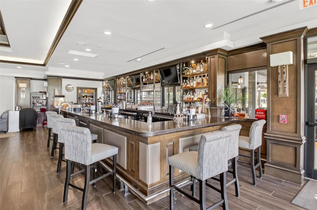 Club Bar