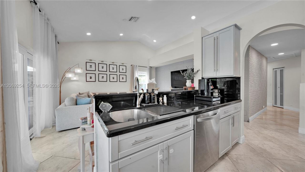 For Sale: $869,000 (4 beds, 2 baths, 2287 Square Feet)