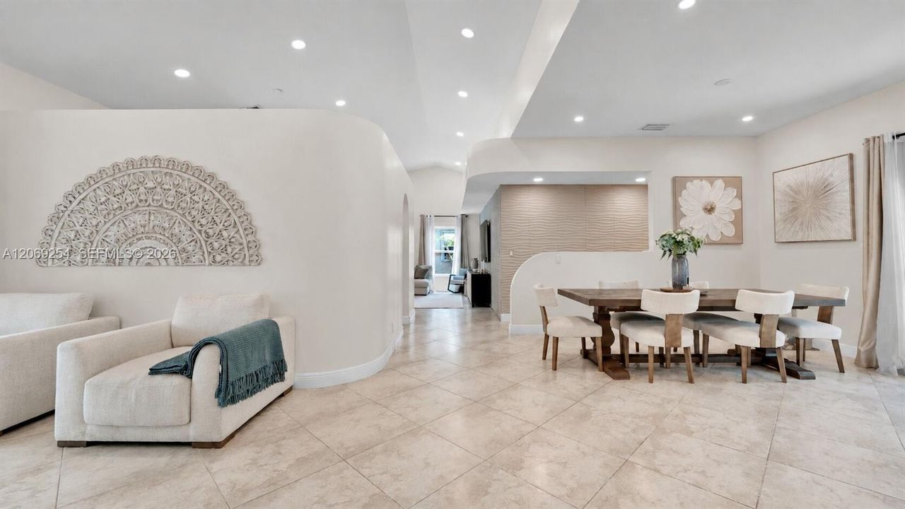 For Sale: $869,000 (4 beds, 2 baths, 2287 Square Feet)