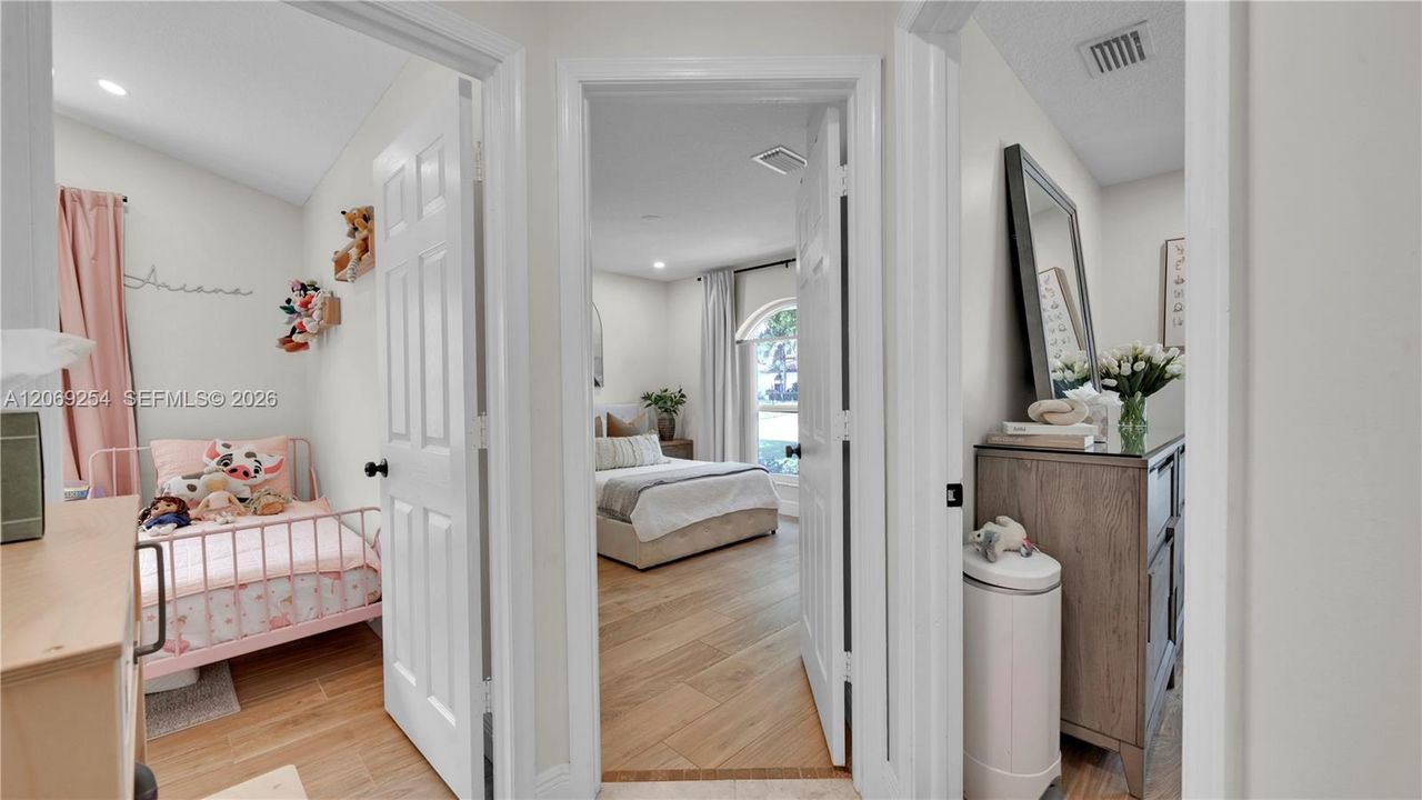 For Sale: $869,000 (4 beds, 2 baths, 2287 Square Feet)