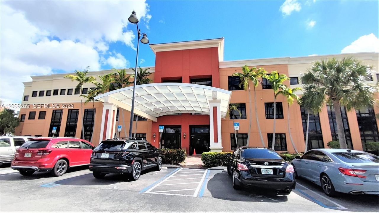 For Rent: $4,975 (0 beds, 0 baths, 0 Square Feet)