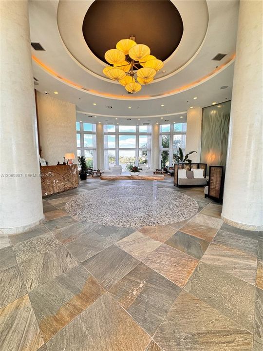 For Sale: $460,000 (3 beds, 2 baths, 1271 Square Feet)