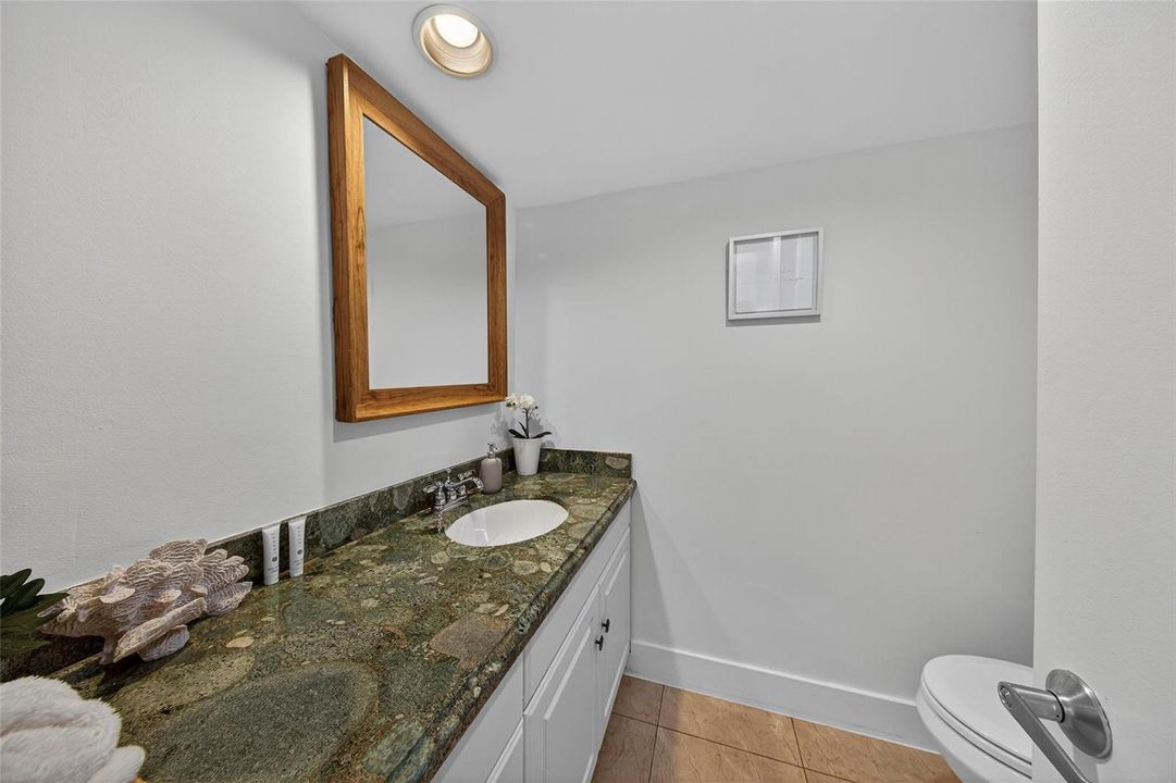 1/2 Bath Downstairs