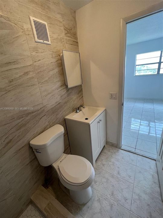 En Renta: $2,400 (2 camas, 2 baños, 1045 Pies cuadrados)