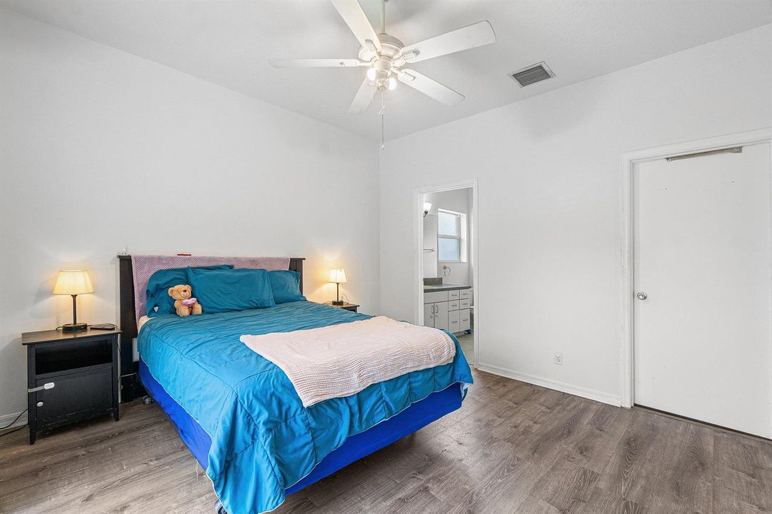 025-2406SundyAvenue-DelrayBeach-FL-33444