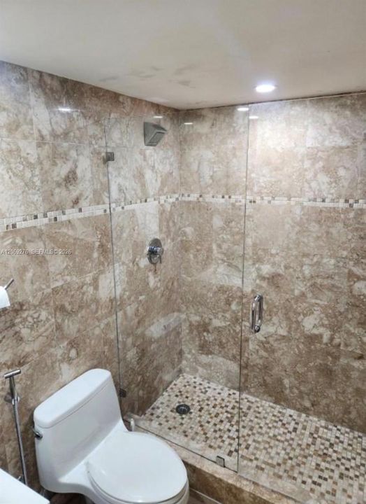 Activo con contrato: $1,950 (1 camas, 1 baños, 676 Pies cuadrados)