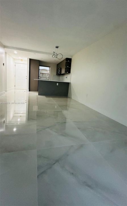 Activo con contrato: $1,950 (1 camas, 1 baños, 676 Pies cuadrados)