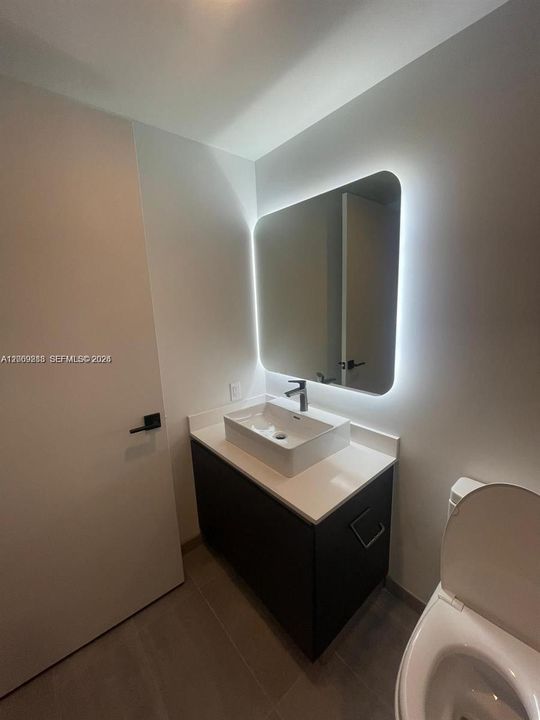 For Sale: $378,000 (0 beds, 1 baths, 420 Square Feet)