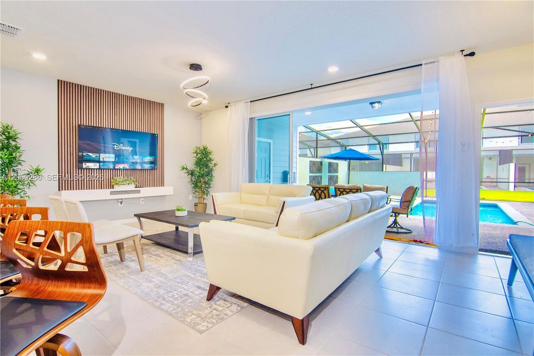 En Venta: $549,900 (5 camas, 5 baños, 0 Pies cuadrados)