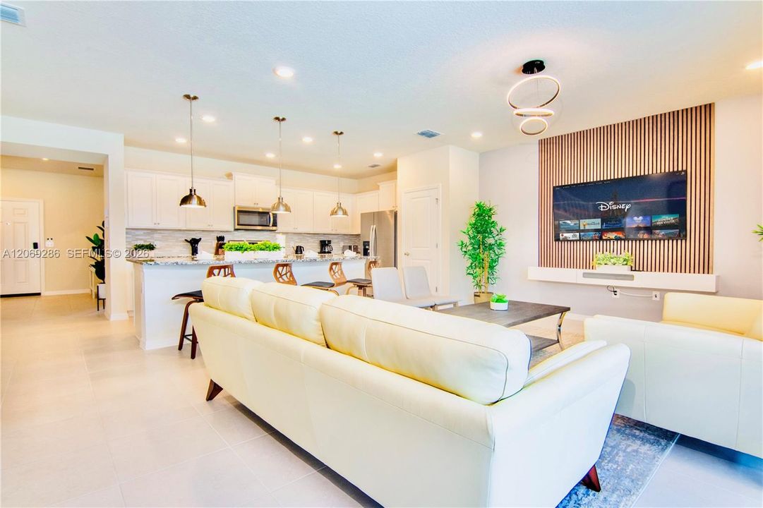En Venta: $549,900 (5 camas, 5 baños, 0 Pies cuadrados)