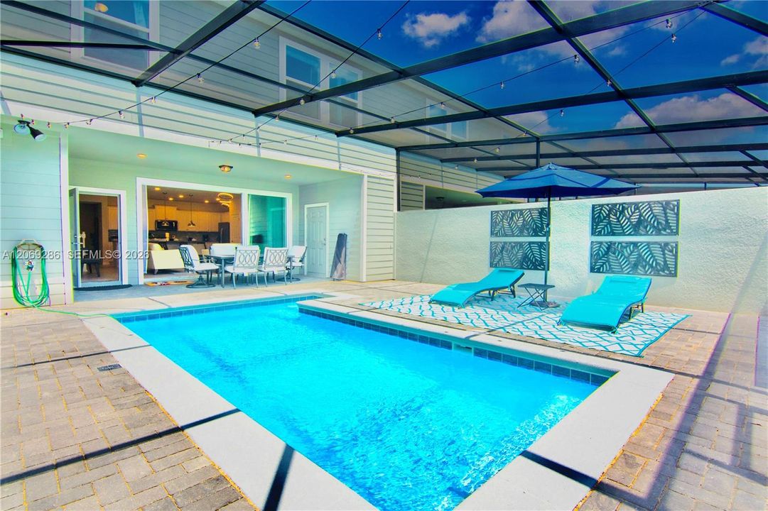 En Venta: $549,900 (5 camas, 5 baños, 0 Pies cuadrados)