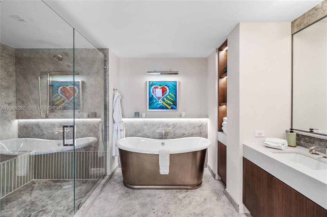 Soaking Tub