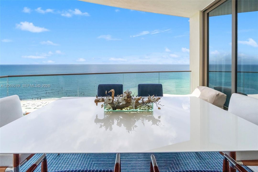 For Sale: $10,500,000 (4 beds, 5 baths, 3854 Square Feet)