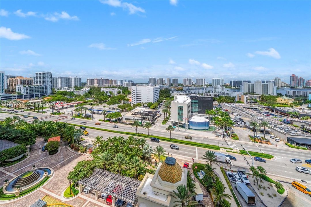 For Sale: $10,500,000 (4 beds, 5 baths, 3854 Square Feet)