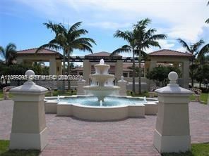For Sale: $515,000 (3 beds, 2 baths, 1733 Square Feet)
