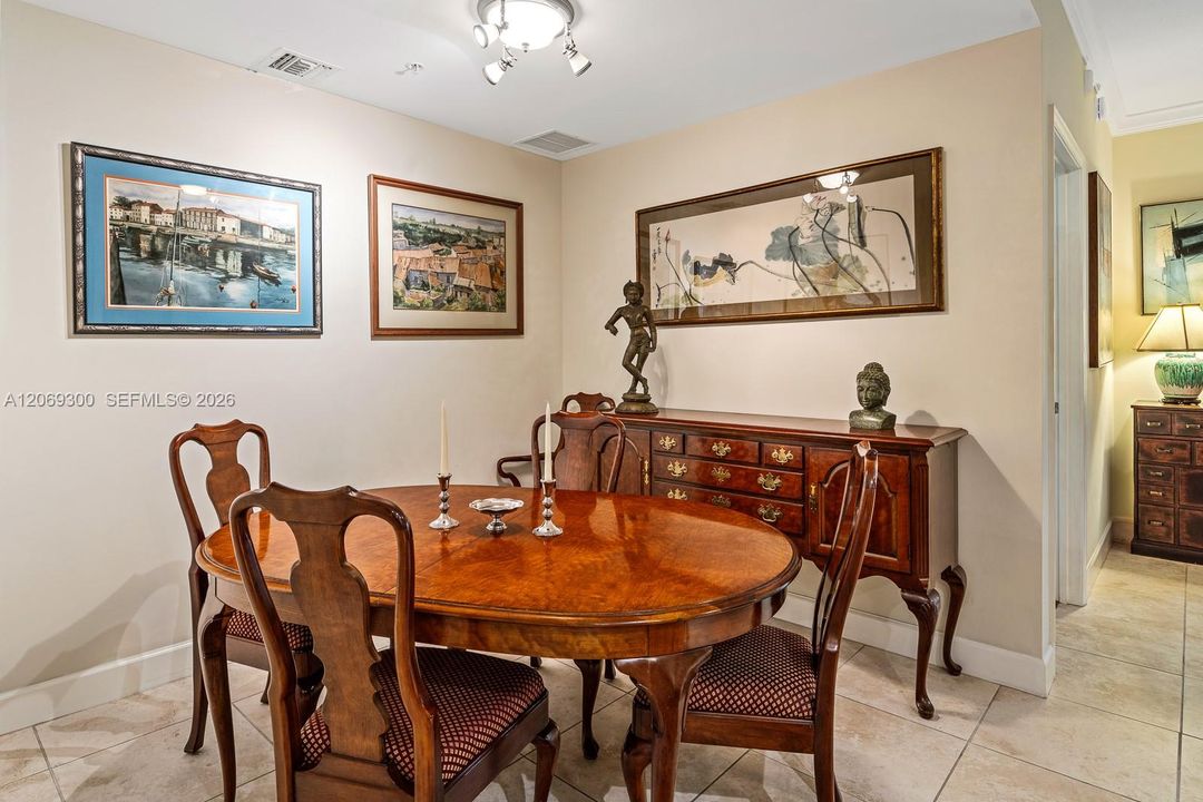 dining,or open den, office