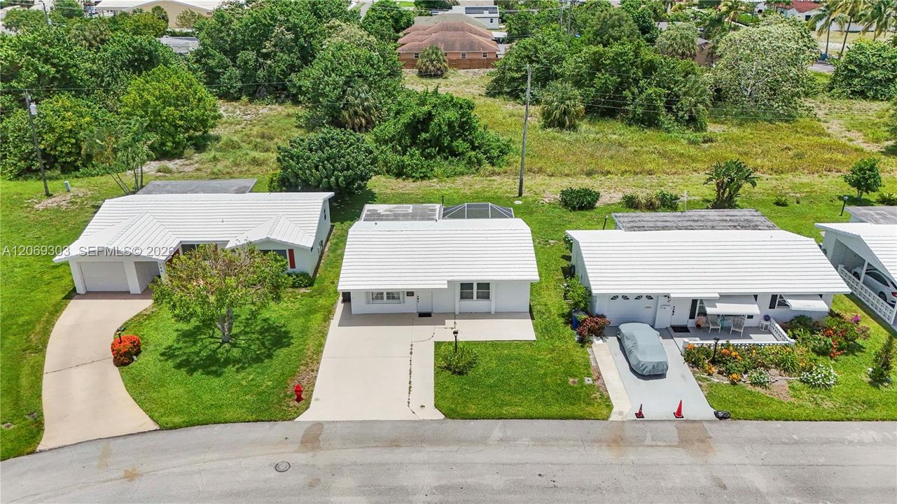 В аренду: $2,400 (1 спален, 1 ванн, 1012 Квадратных фут)