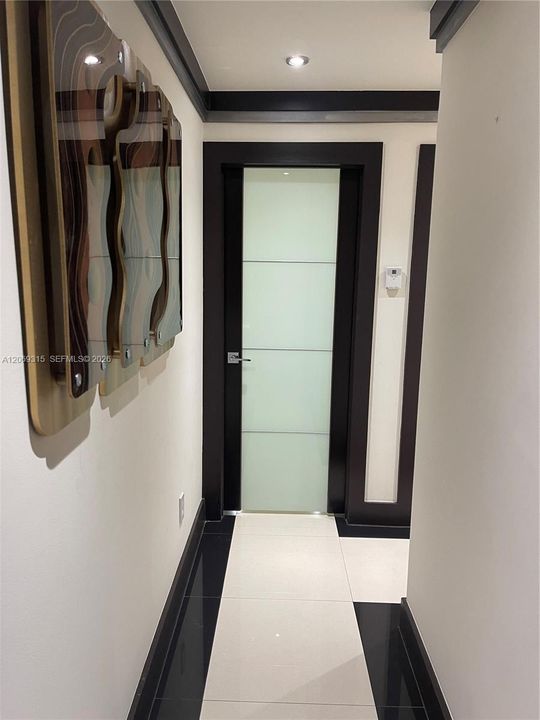 В аренду: $9,000 (5 спален, 3 ванн, 2176 Квадратных фут)