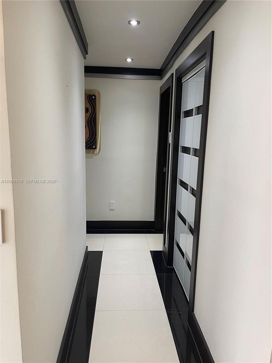 В аренду: $9,000 (5 спален, 3 ванн, 2176 Квадратных фут)